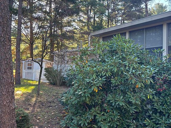 4th image of 6858 Maple Ln