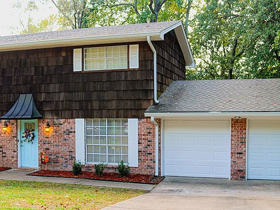 2nd image of 4019 Red Oak Dr