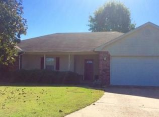 513 Evergreen Cir, Lowell, AR 72745