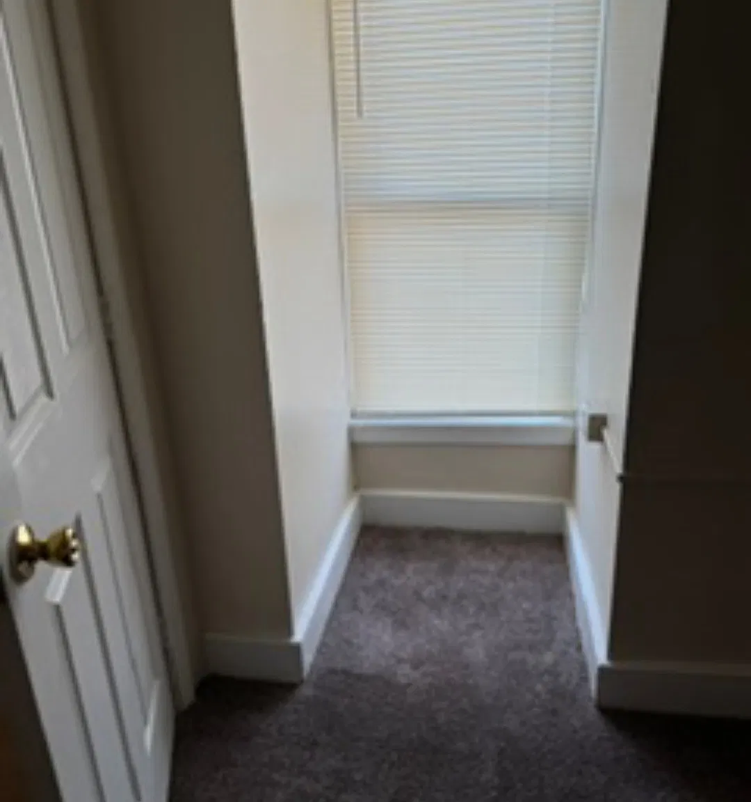 3 bed, $1,340 — Photo 4