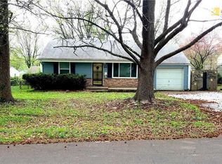 8808 E 72nd Ter, Raytown, MO 64133
