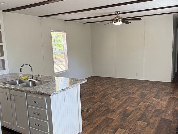 4th image of 12270 Venus Dr S