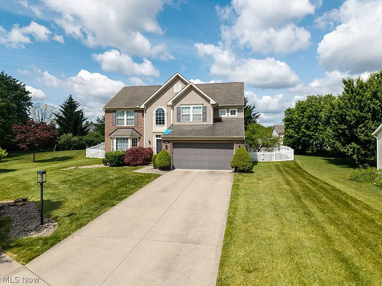 3876 Bosworth Dr — Photo 30