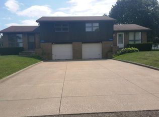 3374 Boettler St NE, Canton, OH