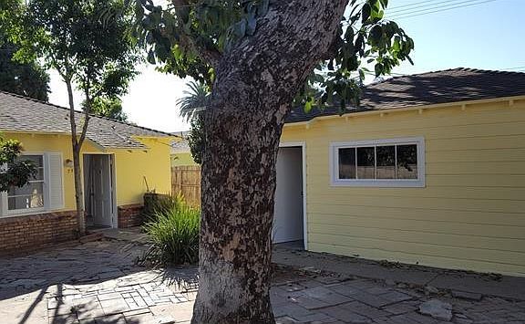 4th image of 5706 Agnes Ave