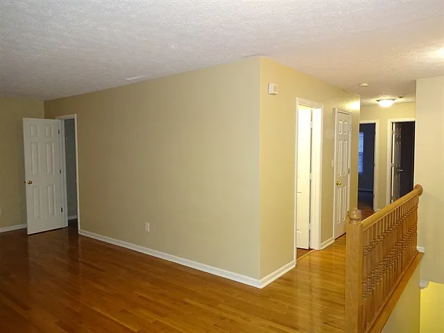 11730 Sinclair Dr — Photo 10