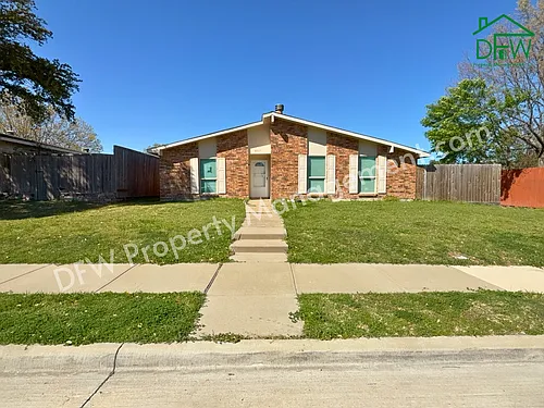 8917 Vernon Dr Photo 1