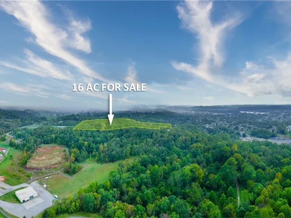 17th Ave, Vienna, WV 26105