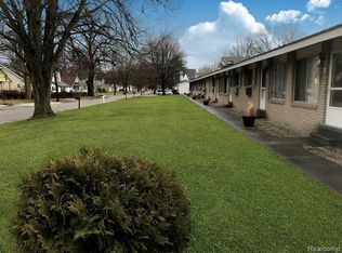 4265 Seeden St, Waterford, MI 48329