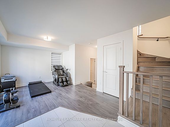 3rd image of 22 Benoit St