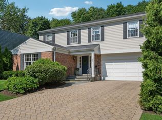 520 Brier St, Kenilworth, IL 60043