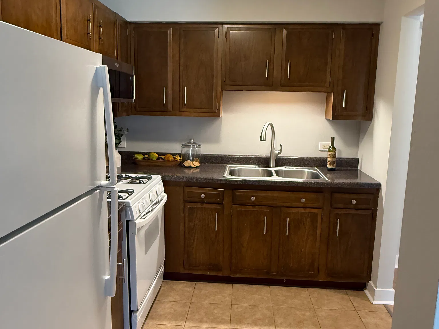 1 bed, 800 sqft, $1,495 — Photo 2