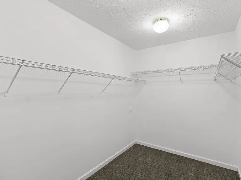 757 Stone Cross Dr — Photo 32