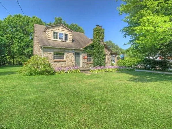 202 Edna St, Poland, OH 44514