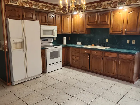 23-25 Leonard St #23, Mechanicville, NY 12118