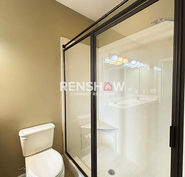 1395 Calumet Farms Dr — Photo 16