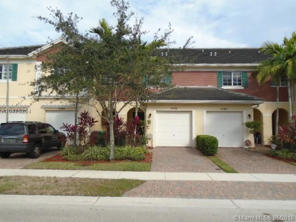 1st image of 7775 Deercreek Ct