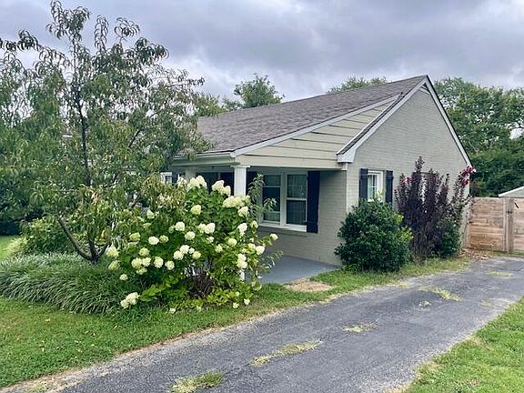 3rd image of 288 Glendale Ave