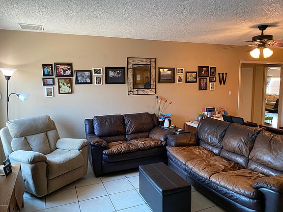 3rd image of 2446 W Isabella Ave