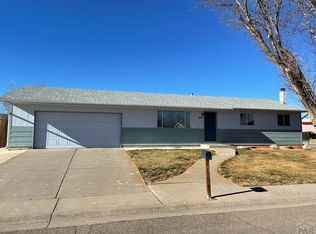 2121 Carlee Dr, Pueblo, CO 81005