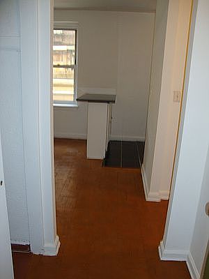 4th image of 411 E 83rd St APT 1F