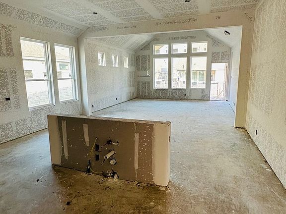 3rd image of 2910 Alster