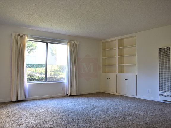 5th image of 1521 Laguna St #110