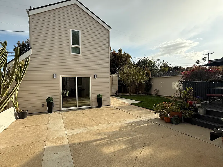 6506 W 83rd St — Photo 26