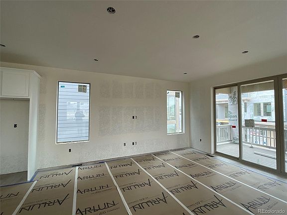 5th image of 15752 W Girard Ave