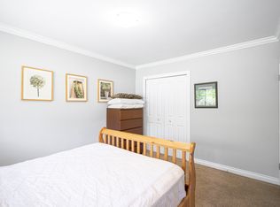 3872 Calder Ave, North Vancouver, BC V7N3S3