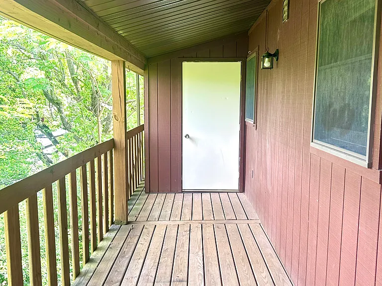 953 Irwin St #13 — Photo 2