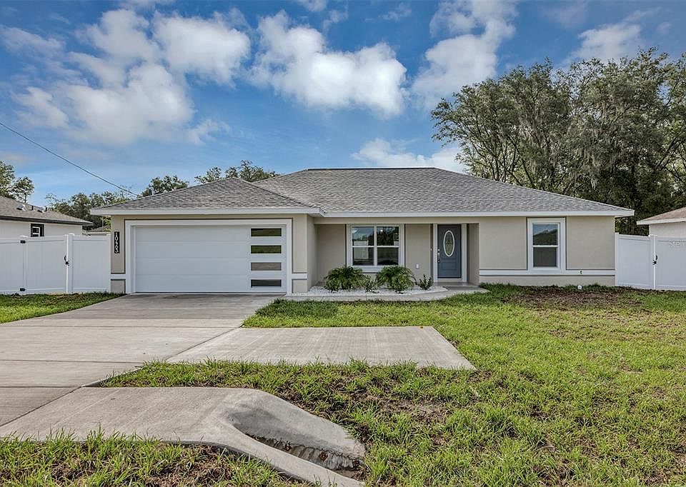 1st image of 10463 SW 140th Ave