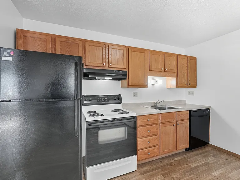 6022 Harrison Ave #4 — Photo 8