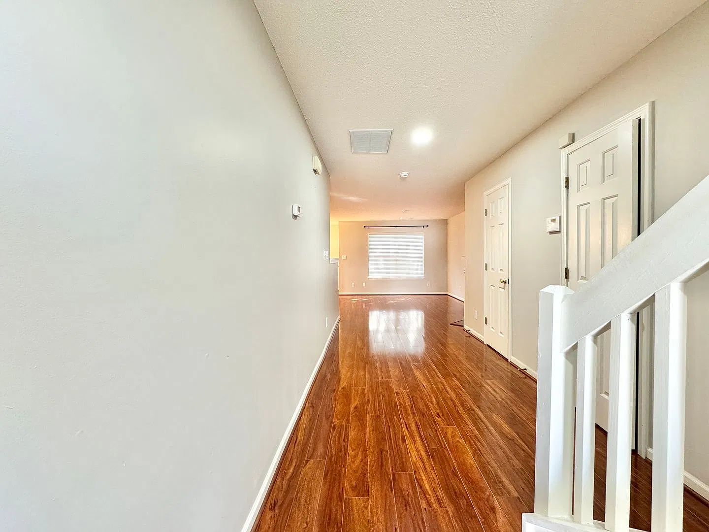 2 Bedroom Townhome in McAlister's Place! — Photo 3