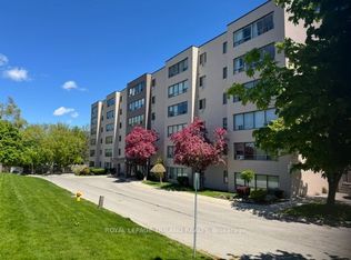 650 Cheapside St #605, London, ON N5Y5J8