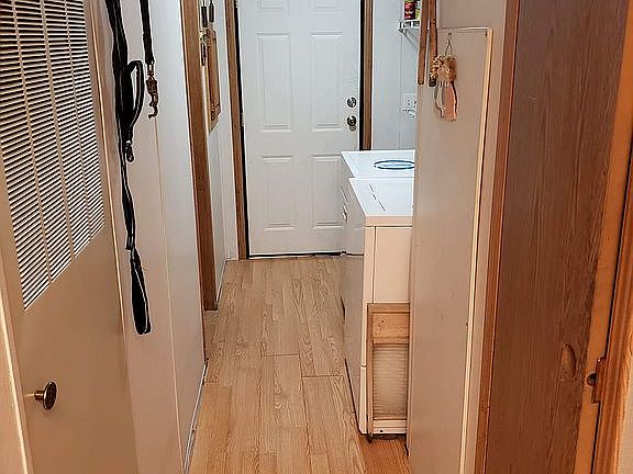 5th image of 4056 Larkspur Ln