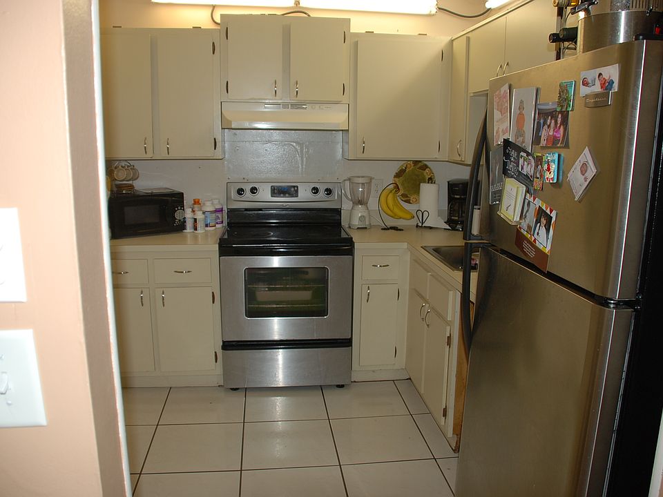 1st image of 17000 NW 67th Ave APT 206