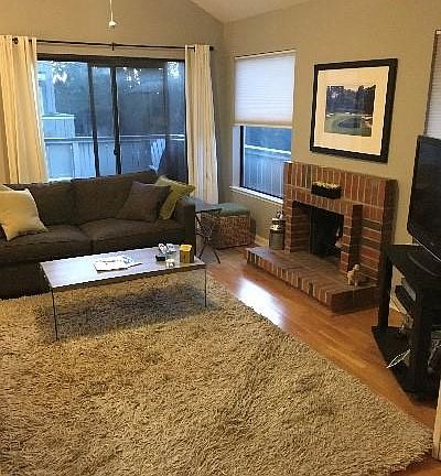5th image of 135 Union Ave Unit C