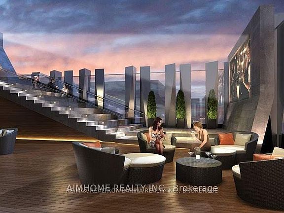 4th image of 1 Yorkville Ave #1111