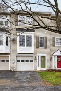 451 Cherryhill Dr, Bridgeville, PA, 15017