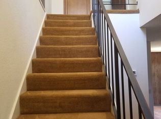 190 Agard St APT C, Auburn, CA 95603