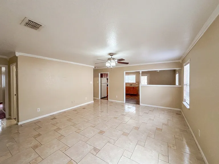 8610 Laguna Rio — Photo 4