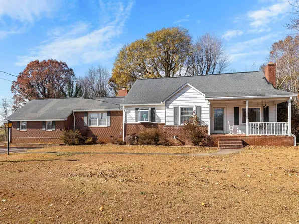 12201 Old White Horse Rd, Travelers Rest, SC 29690