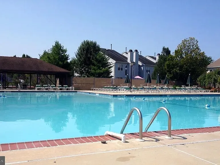 4801 Aberdeen Ln — Photo 14