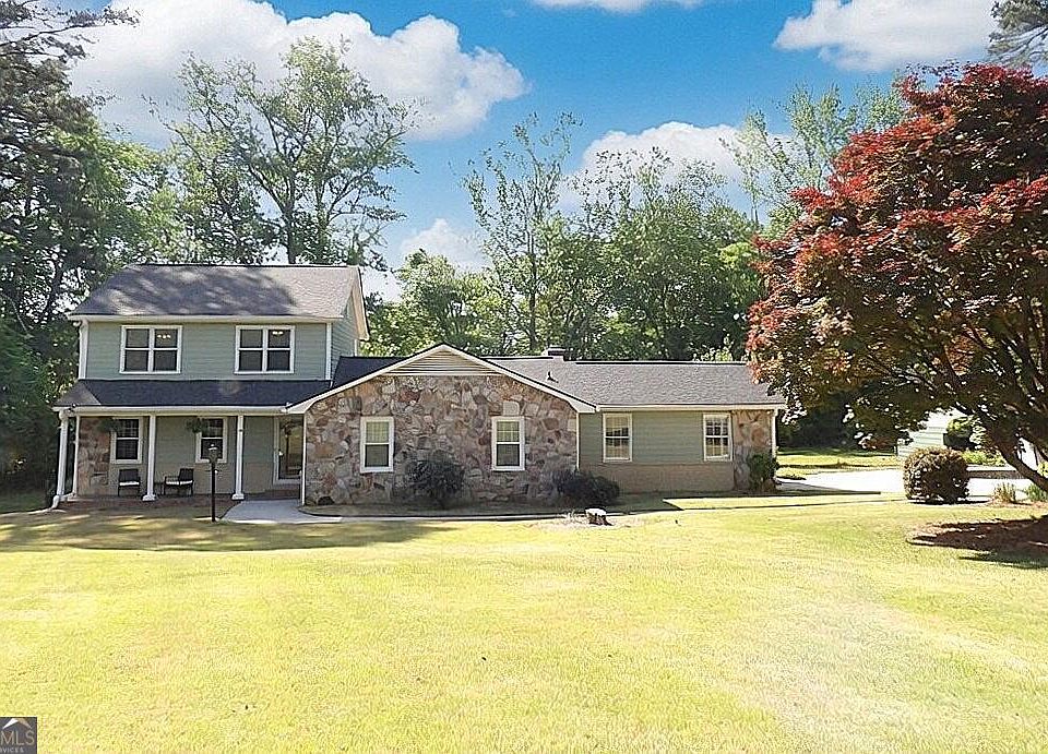 1st image of 138 Ponderosa Dr