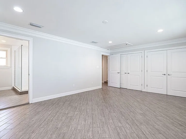 4200 W Beachway Dr — Photo 9