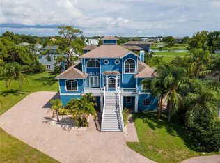 2104 Ketch Ct, Tarpon Springs, FL 34689