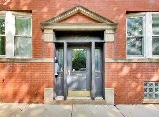 3809 N Ravenswood Ave #1, Chicago, IL 60613