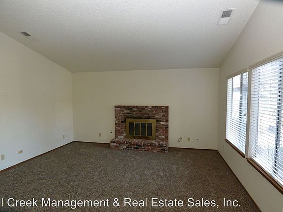 3rd image of 2410 N Charter Oak Ct