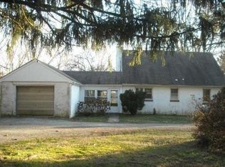 213 Gale Ln, Kennett Square, PA 19348